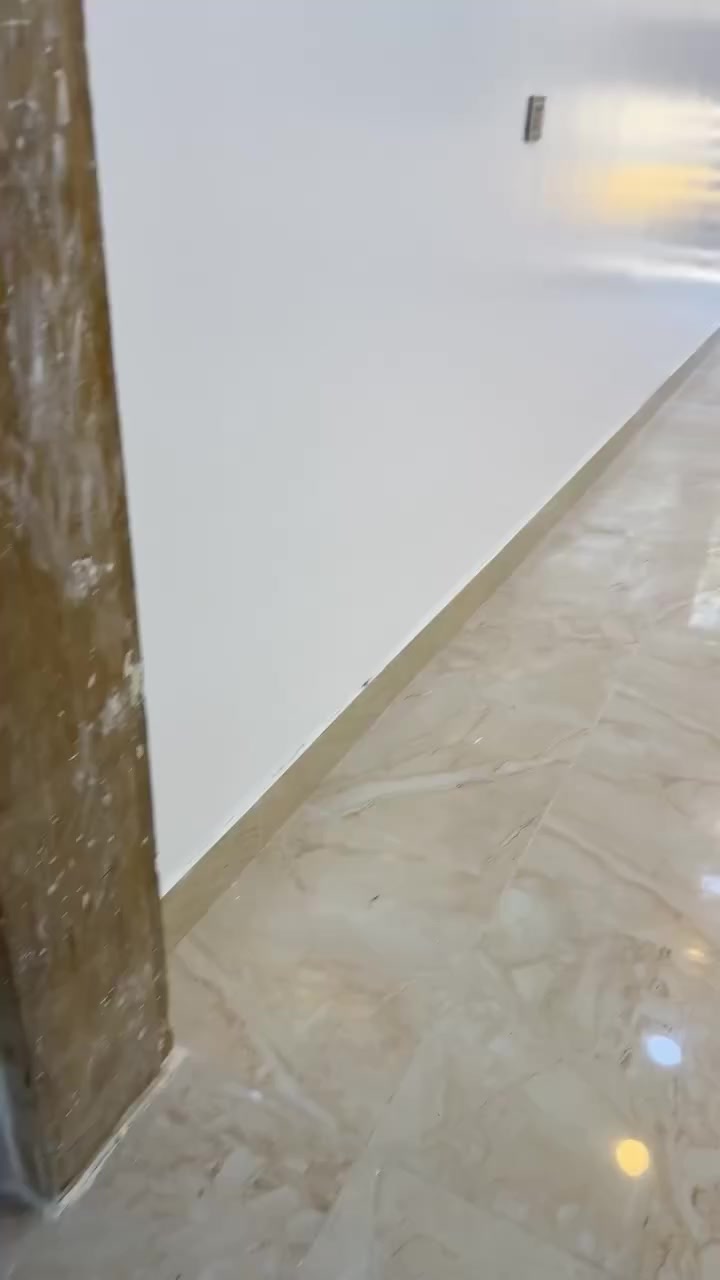 � أقوى عروض شبابيك السلايت التركي – ثلاث خطوط (7.5 سم) 🌟
عزل كامل للحرارة والصوت • دبل فرشة • دبل سكين • جودة عالية وثبات مضمون

✨ الأسعار تبدأ من 95,000 فقط للمتر! ✨

الأنواع المتوفرة:

 • سراي قاعدة (ري): المتر 110,000
 • سراي بدون ري: المتر 95,000
 • مقطع تركي – شركة الأناضول ALKo: المتر 100,000

الجام التركي 6 ملم:
تارس أسود فحمي / شفاف / ضبابي – حسب طلبك

📍 الخليج لأعمال الألمنيوم
مقابل أسواق ريحانة و مجمع العگيلي

📩 للأسعار والحجوزات: مراسلة الصفحة مباشرة
او الاتصال ::
***********
***********
