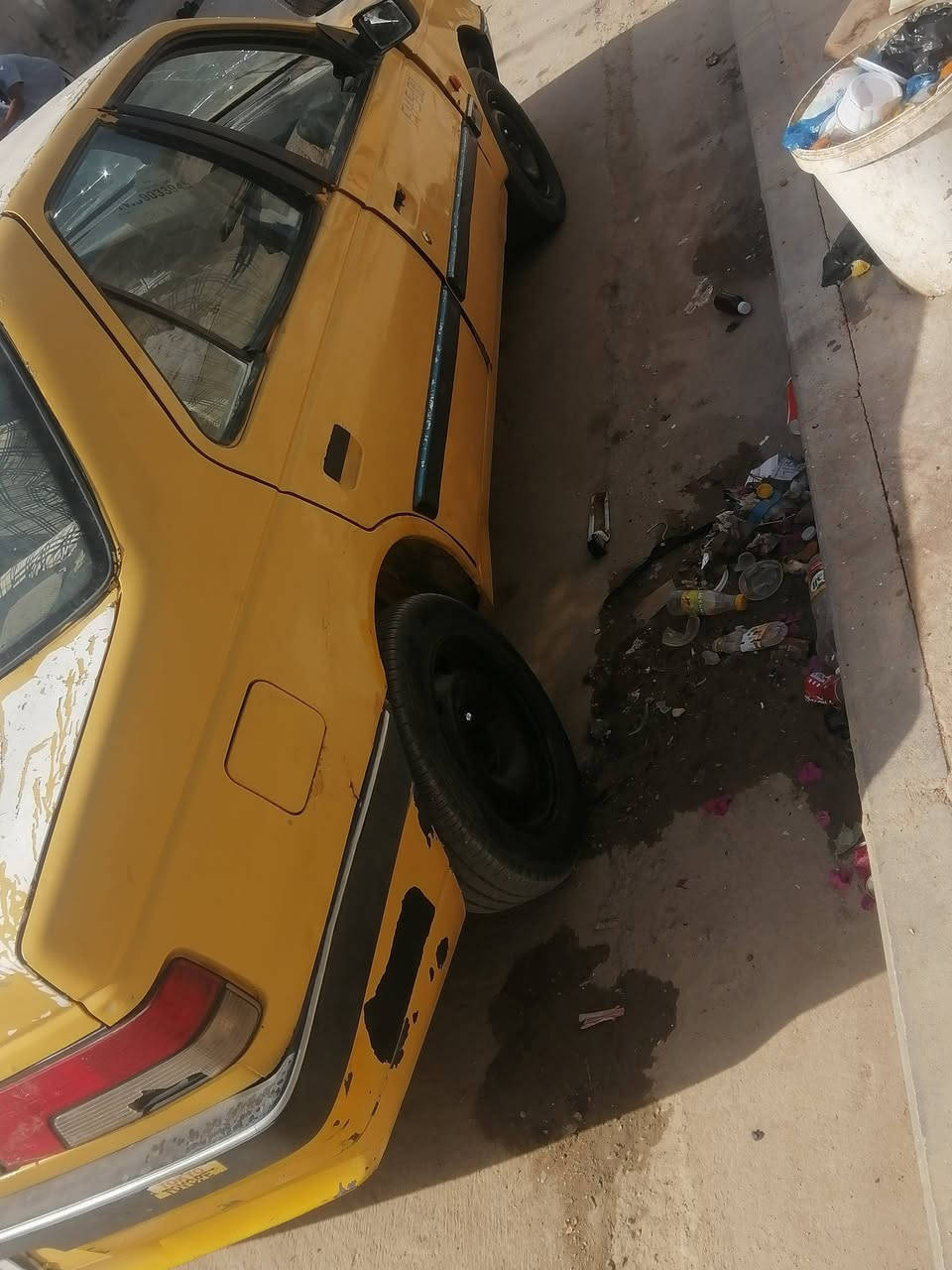 لبيع سياره بيجو بدون تحويل السعر ٨ وراق  ***********
