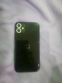 ايفون 11 العادي للبيع جهاز نضيف كلش نموذج M على وضع الشركه ما مفتوح ذا...