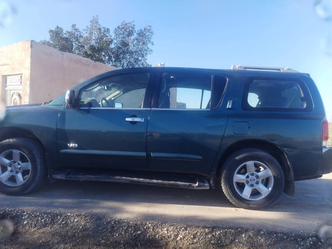 نيسان ارمادا وارد خليجي موديل2006 رقم بصره دولي هزه جديده بيها منضومه غاز7راكب كهربائات شغاله كير حداديه تخم تاير مكينه بشرط سياره فقط صبغ حزام جماليه اثر جراد مكفوله من ضربه وتساب ***********
