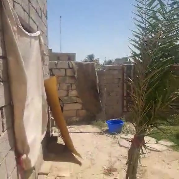 السلأم عليكم بيت اللبيع مساحه 300
مكان البيت بستان حمود ال الثامر قريب عل حاوي سعر ٢٥بيه مجال ***********

