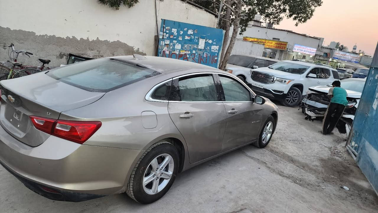 ماليبو LT 2024 حاليا مشحونه سفان سعره 100 حادثه فقط بارد بالجاملغ مكفوله من صبغ بدون ايرباك  صور الحادث موجوده بالمنشور رقمي ***********
