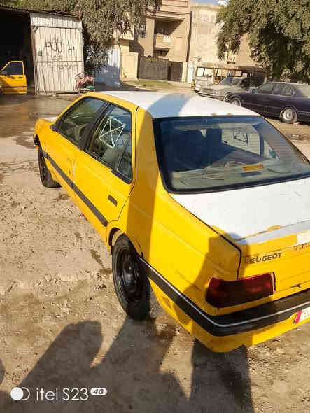 سلام عليكم سياره بيجو لميس موديل 2014 رقم بغداد لماني سنويه لغايت 2026 رعيه موصلاه كاتبك سرقه وعشاير مكينه بيه بخار عندي لمستمسكات مال رعيه سعر 16 مكاني بغداد رقمي ***********
