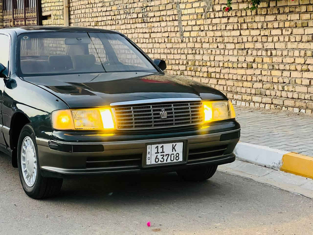 سلام عليكم سياره موديل 93 مكينه حاويه هستوني شاده وكير خير من الله فيفتي حداديه وتخم تاير رقم بغداد بسمي وسنويه جديد دواخل بل كارتون جديد مكفوله من لكص ونقل ولعيب لشرعي سعر 45 وبيه مجال حك لجيه بس مكان وسط ***********
