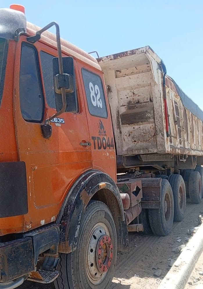 البي ٧٩ اصل مسجله ٨١ رقم نينوى الماني بسمي جيئف كير ١٦٠ مكينة ٢٨ تخم تاير عنوان كربلاء *********** سعر ٣٠٠ وبيه مجال قليل

