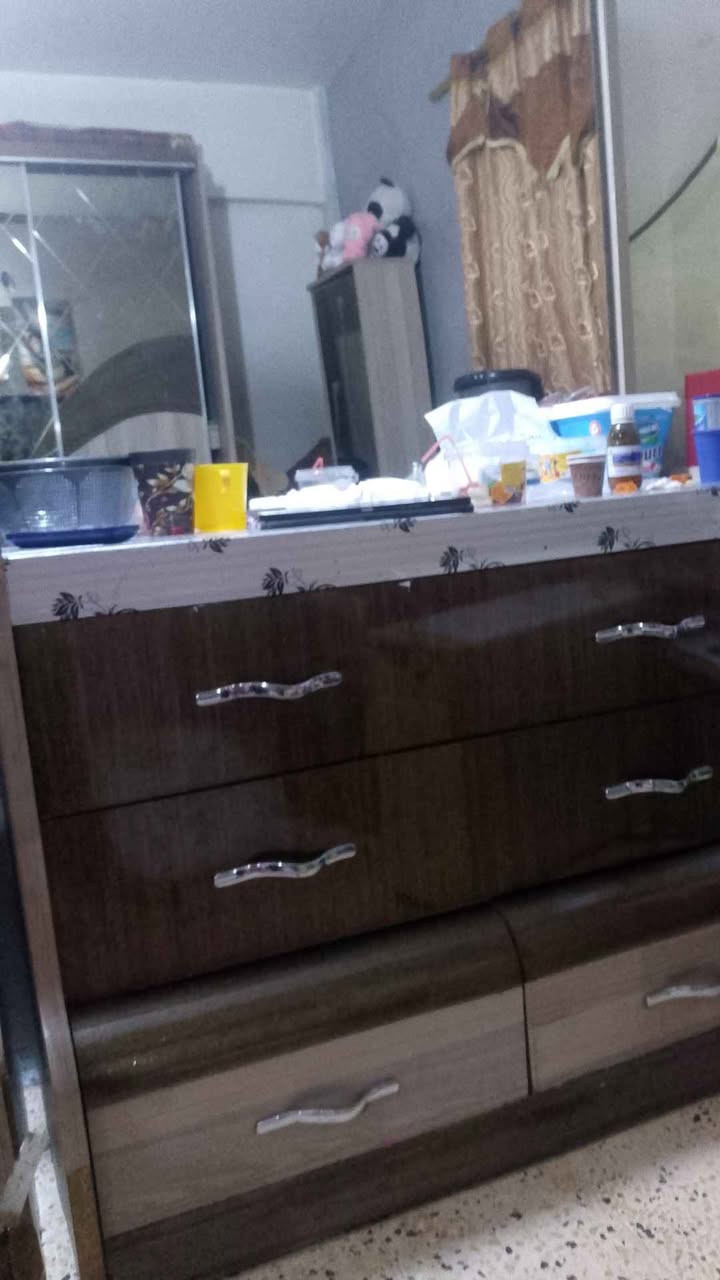 بغداد مدينه الصدر غرفه نوم 7قطع رقم الهاتف *********** بغداد, العراق
