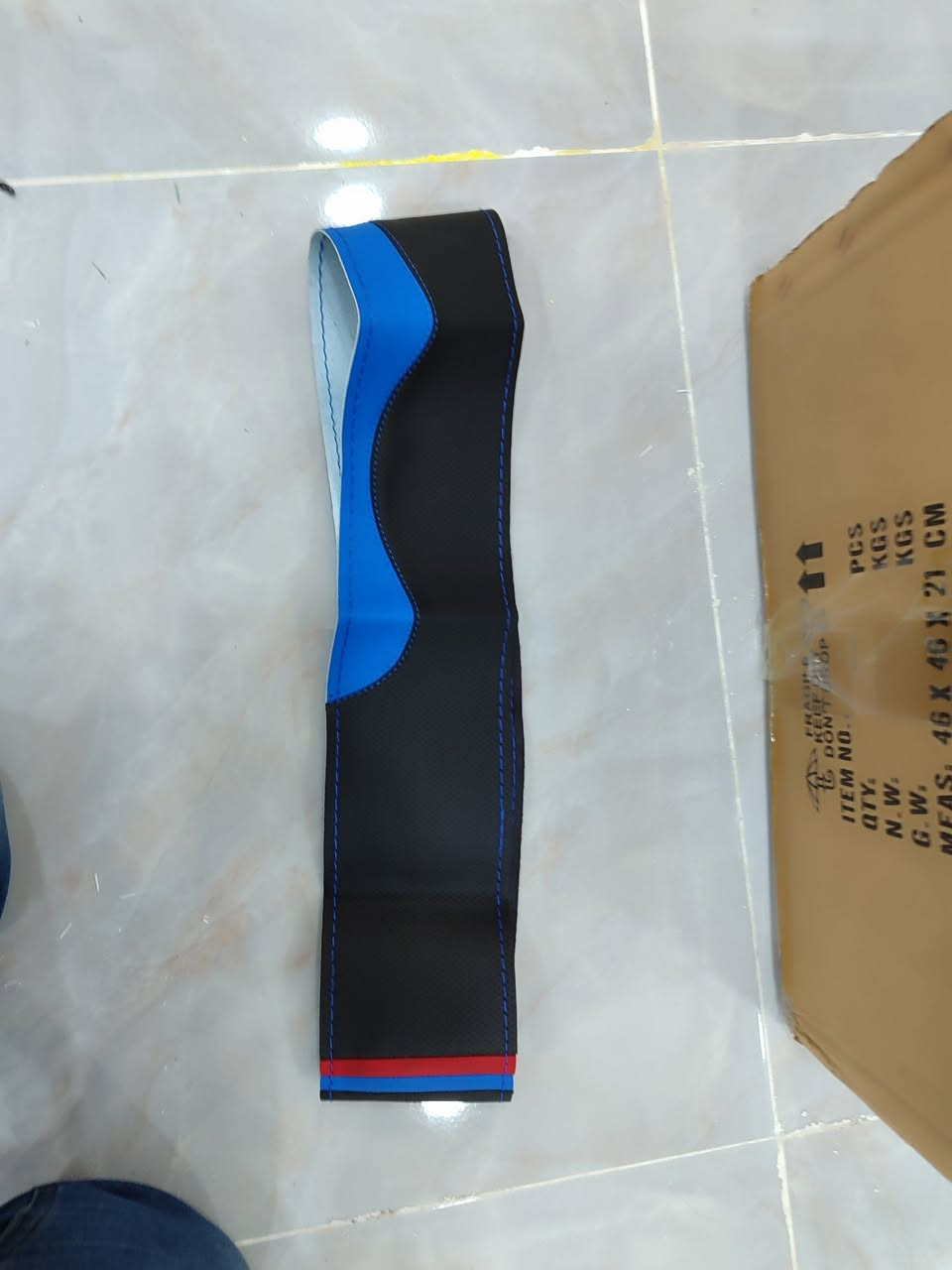 سلام عليكم 
بضاعة تخص السيارات . امزون كل قطعة سعر علق وارد عليك توصيل موجود 5


**إذا كنت صاحب هذا الإعلان وتريد حذفه لأي سبب، رجاءا أرسل رسالة إلى الدعم الفني**