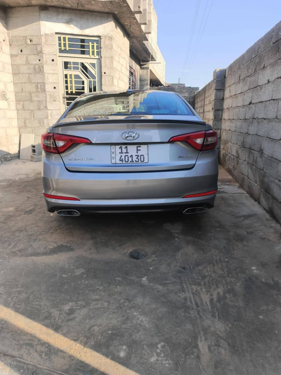 للبيع سوناته بدون حادث رقم بغداد فتحه بصمه ماشه ١٠٠ فول اسياره اسبورت ٢٠١٧الاتصال  ***********  كير محرك  مو مفتوحات
 مكاني الانبار
