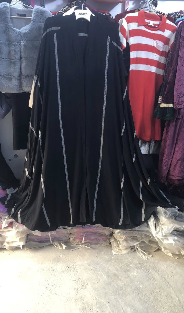 سلام عليكم وصلت وجبه جديد عبايه خليجي 
جميع الالوان متوفره
جميع القياسات متوفره 

العنوان ديالى بعقوبه التحرير شارع 40
رقم هاتف :***********
