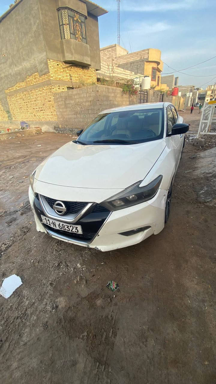 نيسان مكسيما 2017 
الفئة  S
وارد امريكي 4 قطع صبغ 
كهربائيات
الصدر والتبريد
المكينه كفاله
الكير كفالة
مثبت سرعة
كشنات كهرباء
تشغيل عن بعد
شاشة اعطال
بصمة تشغيل
بصمة ابواب
نظامين سبورت ونورمال
لد امامي وخلفي
لايت زنون بلادي
بروجكترات
تبريد + وتدفئة
محرك 3600
كاملة تبديل دهن مع الكير مع الفلاتر
هزة جديده 100%
ارقام انكليزي بصرة باسمي 
 اتصال ***********
السعر 90
