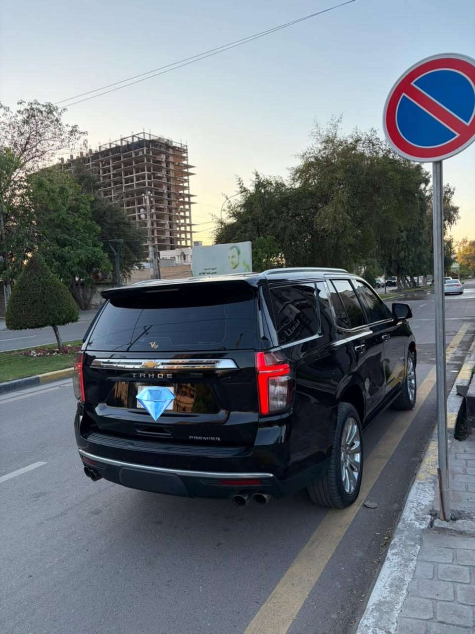 سلام عليكم تاهو برايمر خليجي وكالة موديل ٢٠٢١ فول  عدى الجكات بيهة شخط بلصفحة مال السايق وصار بيهة صبغ بلصفحة  
التكم بدون صبغ 
بدون دواخل 
بدون ايرباك 
مكان السيارة 
بغداد السيدية
***********
