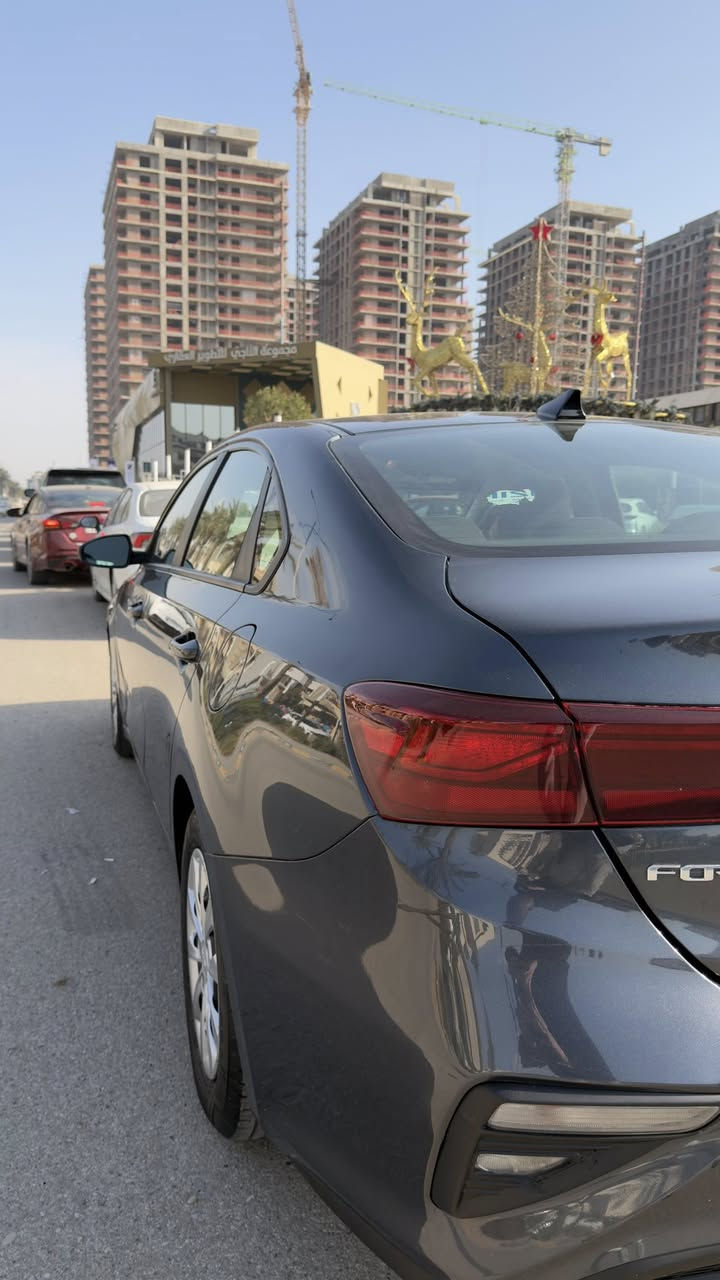 كيا فورتي موديل 2020
لون فيلي 
وارد أمريكي 
( بيها صبغ قطعتين جاملغ مع بنيد ) الحادث خفيف مو بچم ) 
محرك 2000 دوش 
ماشية 61500 Mi
رادار امامي
نوقف ذاتي
شاشة كبير
كامرة خلفي
تحكم إستيرين جهتين
نظام كير أوتوماتيكي +عادي
نظام قيادة ( اسبورت ايكو عادي
محرك +كير 
مكفولة شواصي ولغد مكفولة شركة
بدون ايرباك
كل نقص مابيها السيارة 
وسياره الله شاهد عليها ادامه كامله 
صدر جديد +بوليش ونانو سياره مال بيت …
السعر 13500$ 
مكان السياره ( اليرموك / الداوودي ) 

***********
