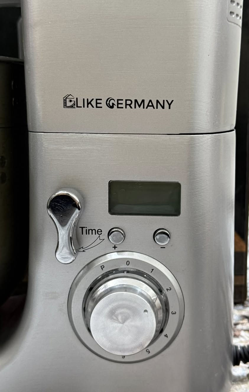 عجانة 11 لتر
السلام 
عجانة 11 لتر 
استخدام 3 مرات فقط
السعر 190 الف وبيه مجال ان شاء الله 
***********
