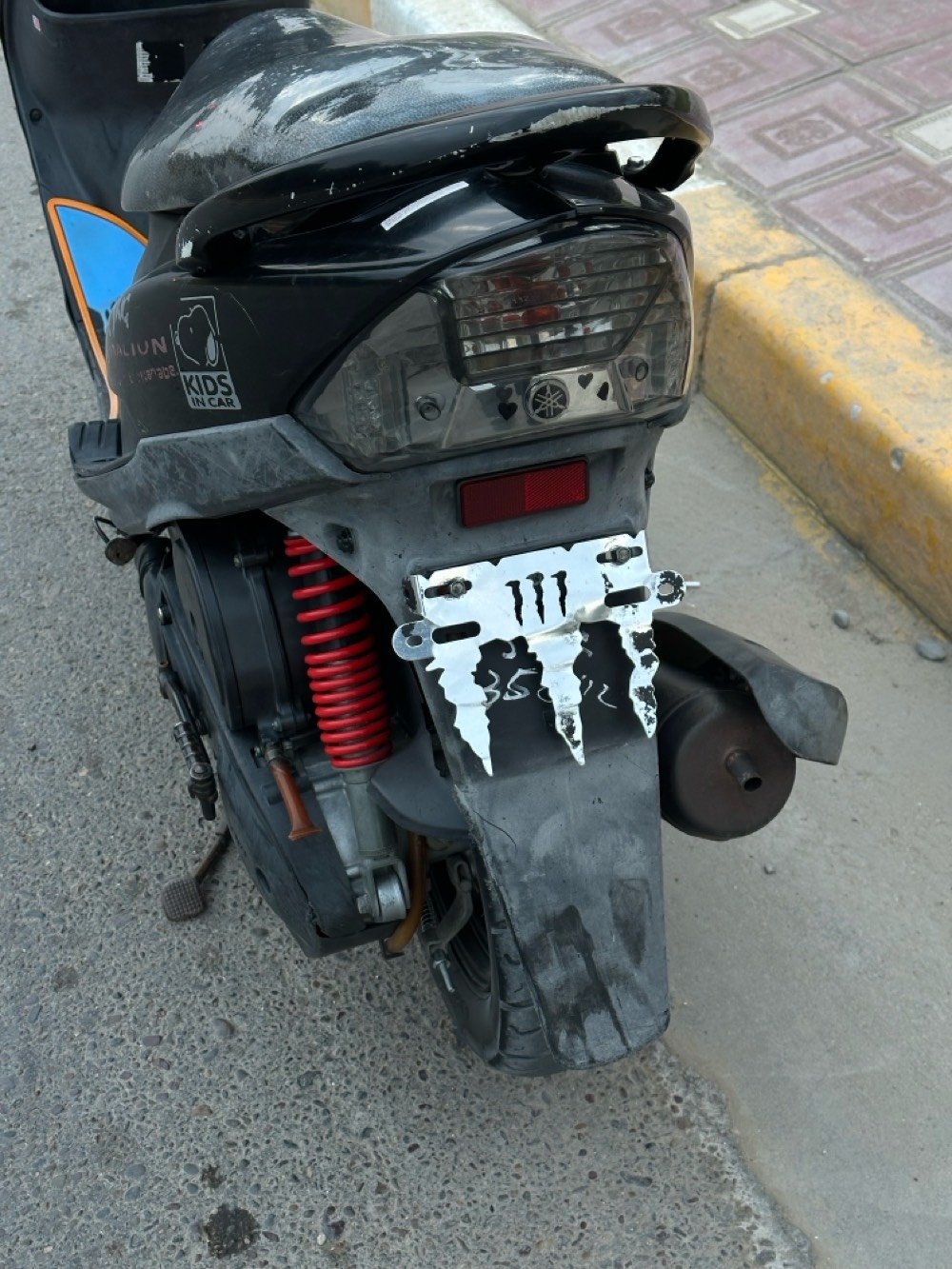 دراجه ماكس عدله دراجه رمبه  فول نضافه بوشه بلاديه
شراب يتصل وبلخدمه
