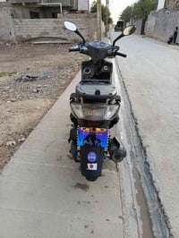 دراجه سكنس فحل نضيفه باله علفحص للبيع الشراي يتواصل واتساب عل الرقم077...