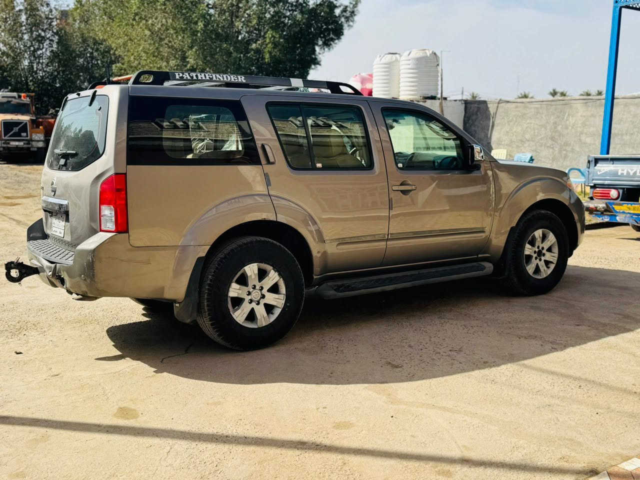 السلام عليكم
باثفندر 2008 مواصفات خليجي.محرك 4000 6سلندر
7راكب- بانزين عادي وصرفها زين رقم بغداد
سنوية بأسمي مكاني بابل
اتوماتيك-گير و محرك تمام
لايتات زنون وبلوجكترات تمام شغالة
طخم تاير بحالة جيدة صدر جيد
السيارة نصبتها حلوة وخير من الله
الستفسار***********واتساب
الستفسار***********واتساب
