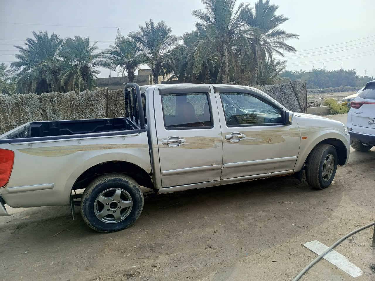 السلام عليكم سياره للبيع كريت مديل ١٣ رقم انكليزي كير مكينه جاهزه المكان سماوه ***********بيع أو مراوس بتكسي
