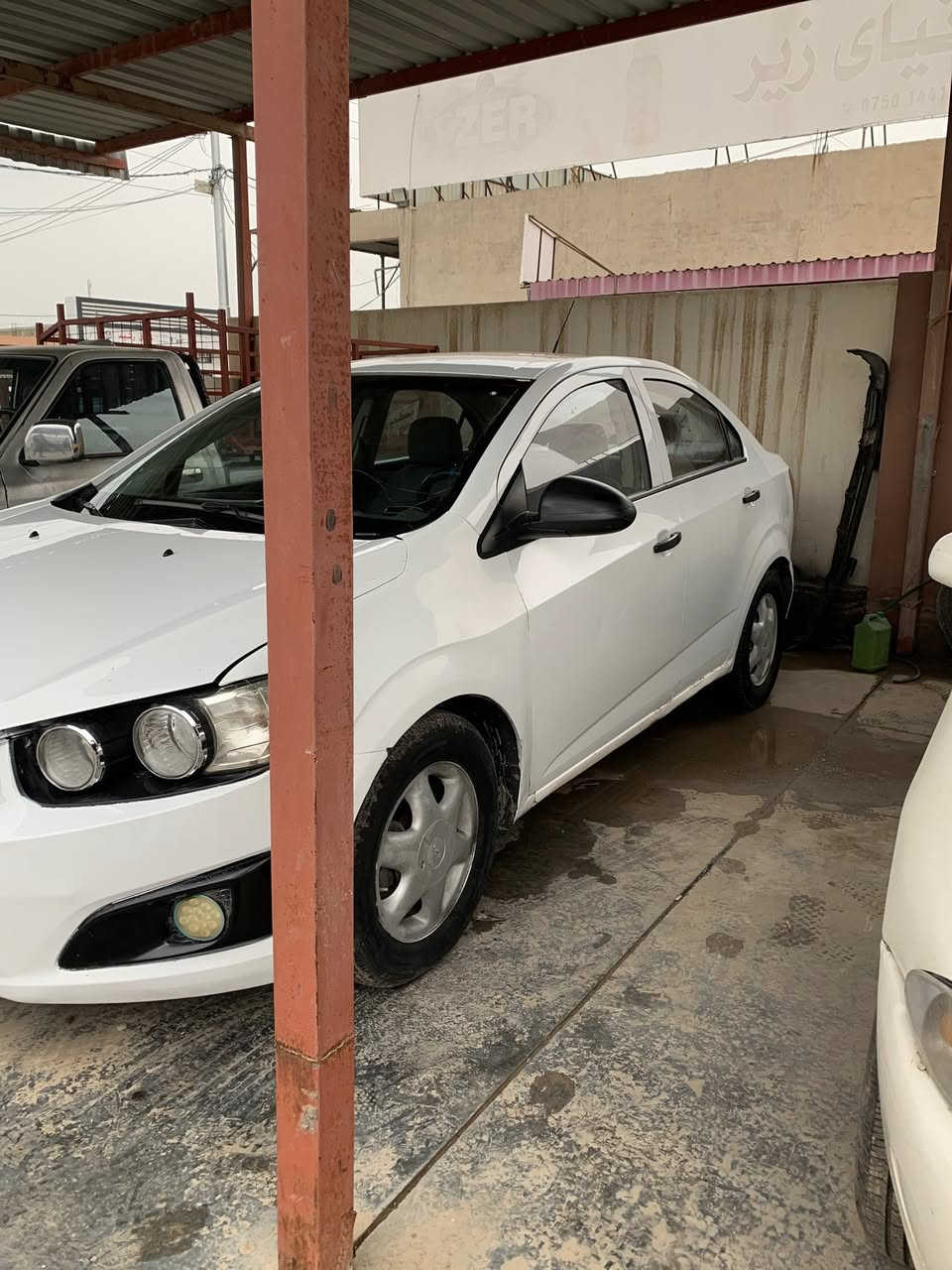 شوڤرلیت سونیک 2012 مەنەڤیس و خەرامە شەرت بێ دەعمە وە بێ سبوخ  سیارەکە خاوێنە  هەرجار تایە جدید سعری 37 وەرەقە وە معاملەی تیدایە رقم تەلەڤون ***********
