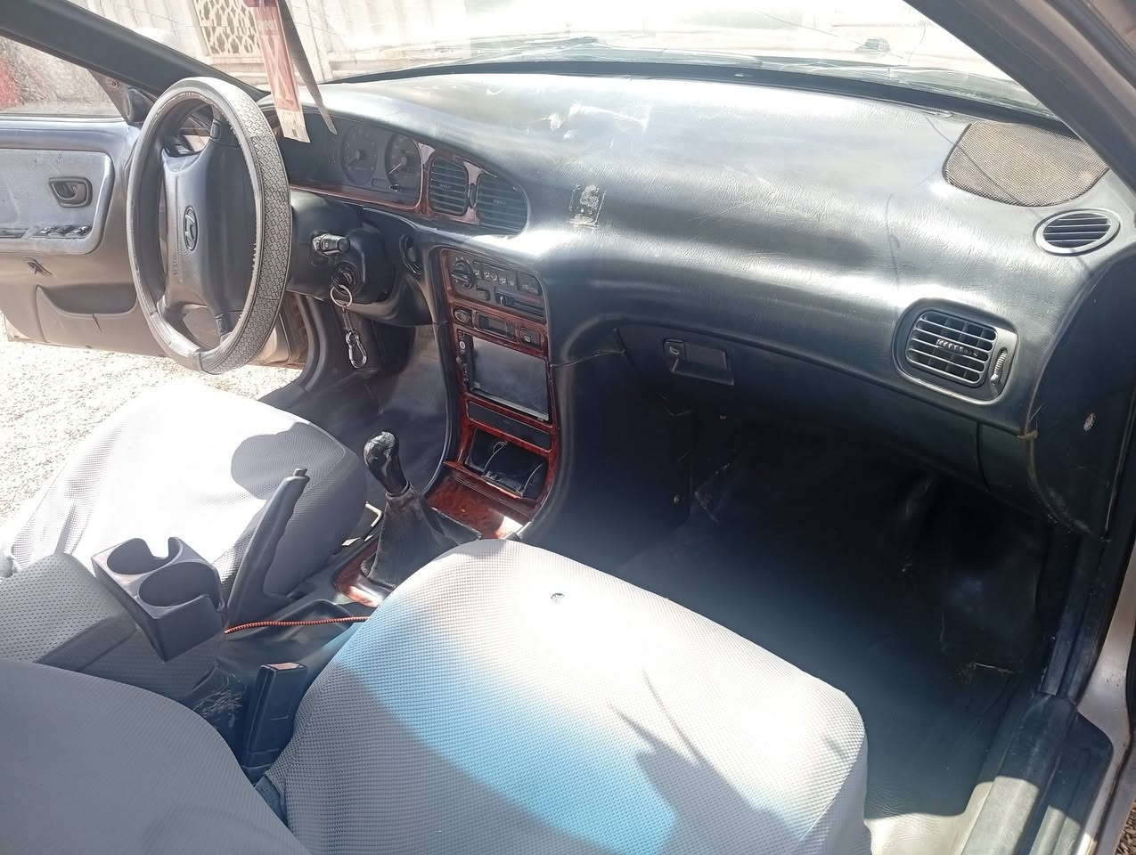 سوناتا 2  رقم بغداد موديل 94 وارد امريكي صبغ جديد درجه اولى تبريد شغال مكفوله من الضربه شرط التحويل السعر 47 وببه مجال رقم الهاتف *********** ديالى الخالص
