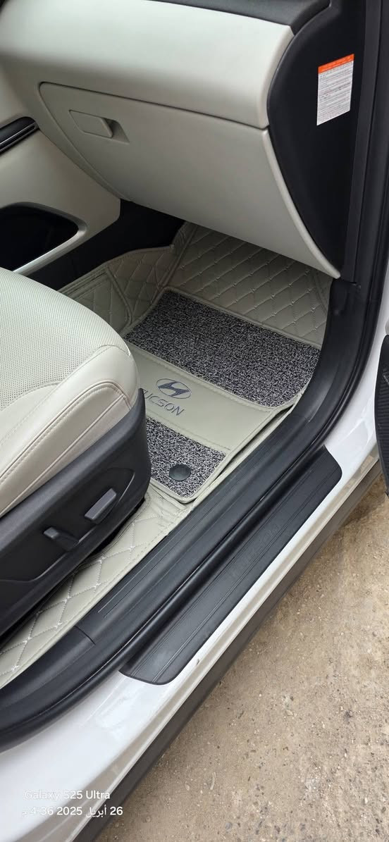 للبيع ارضيات لون اوفايت
مستخدم نضافه 80٪
بسعر 65 الف بغدادــــــــــــــــــ الرصافه ***********
