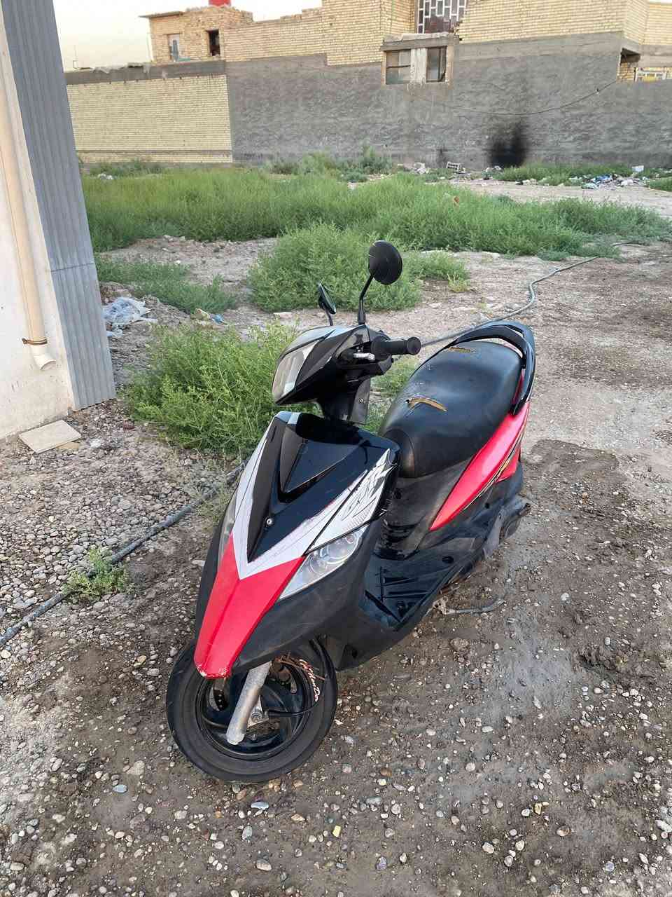 السلام عليكم 
ثعلب كفالة عامة جيب فيتر وافحص للبيع او مراوس حسب القناعة كله بلادي مكينه وكفر وكابريتر السعر خاص مجال مكاني بغداد الشعلة ***********
