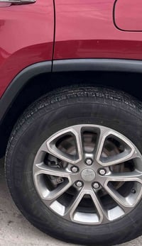 شباب هذا حجمه 18 نضافه فول +تخم تاير  مراوس ابويل حجم 20العنده لايقصر ...