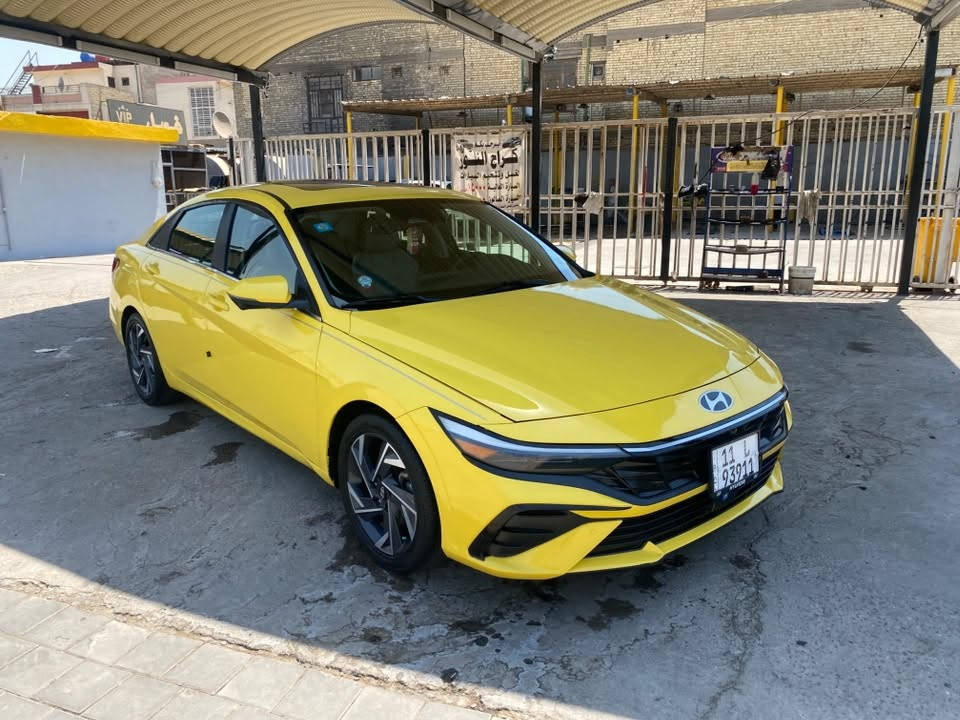 🔹🔹🔹السلام عليكم 🔹🔹🔹
النترا  2024 لمتدد فول 1/1   
 لون ليموني 🍋🍋🍋
          ( الرقم خصوصي )
1-بصمة تشغيل ابواب وصندوك
2-فتحة سقف ( سلايد روف ) 
3-محرك 2000 Doch دوش المرغوب 
4- 4كامرات امامية خلفية جانبية 
5-رادارات 360 درجة ( امامي جانبي خلفي )
حساسات امامي + خلفي 
6-مانع تصادم الامامي والجانبي والخلفي
7-التحذير عند فتح الباب 
8-دشبول شاشة 4 وضعيات للعدادات
9- 3 وضعيات قيادة ( عادي سبورت ذكي ) 
10-مثبت سرعة ذكي ( التحذير عند مغادرة المسار )
‏11- Auto Hold التوقف لفترات قصيرة
12-الهاند بريك بصمة
13-شاشة حجم كبير تدعم نظام الابل كار بلي 14-والاندرويد اوتو بدون كيبل يربط التلفون 
واير ليس و GPS  
15-شحن واير ليس 
16--ويل كب ١٧ مميز 
17-نظام الصوت Bose عدد السماعات 8 
18-تشغيل عن بعُد 
19-المراية الجانبية كهرباء اشاير بالمري 
20-اضواء ترحيب عند الاقتراب 
21-لايت لد 3عدسات  
22-داخص ابيض كشنات جلد 
23- كراسي كهرباء
24-نقطة عمياء
25-تدفئة بالكشنات
26-لد متغير الالوان ١٢ لون على طول الدشبول
27-كير اوتماتيك و S وعادي ٨ نمر
28-تحديد مسار وقيادة الية والسياقة على خطوط 
الشارع في حال الاجتياز تنبهك
30-مانع انزلاق ومانع تصادم
🔷حادثها بيبان 2 فقط تبديل🔷☑️
 ايرباك برده
31-ماشيه 75 الف حقيقي
المكان. بغداد البديات قرب المرور 
للأستفسار ‭***********‬
🌷🌷السعر152$ بيها مجال 🌷🌷
