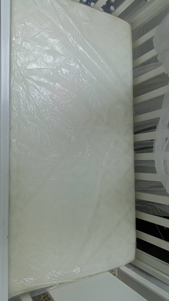 السلام عليكم
جربايه اطفال للبيع اخت الجديده نضافته100\100
تتصغر وتتكبر/ المكان بغداد
الاتصال ع هذا الرقم ***********
