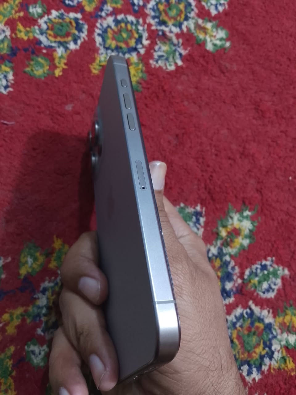 15 برو ماكس مبدل شاشه وبطارية ذ 256 سع  ر600 التواصل ***********
