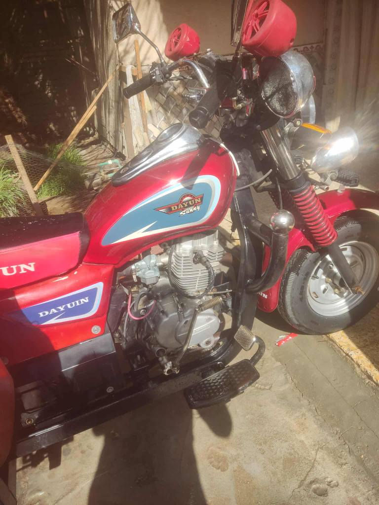 سلام عليكم شباب ستوته للبيع موديل 14محرك مامفتوح ستوته حلو نكره سلف سعر واحد 700 وبيه مجال لطيبين مكلف بل نشر هاذه رقم راعيه ***********
