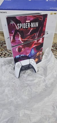 بلايستيشن 5 • ذاكرة ١تيرا • ملحقات أصلية