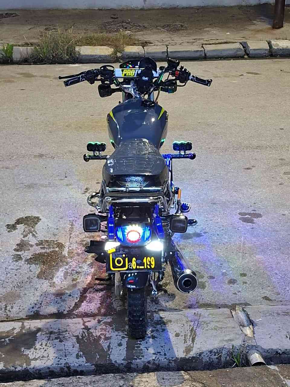 سونك موديل 2025 برغي ممفتوح وكفاله عامة شرط تاير مامبدل جديد ونضافتة 100/100  كابريت 7 الوان سعرو 760 وبي مجال جيتك (مكلف بالنشر)

0770 096 2187

0751 507 0146
