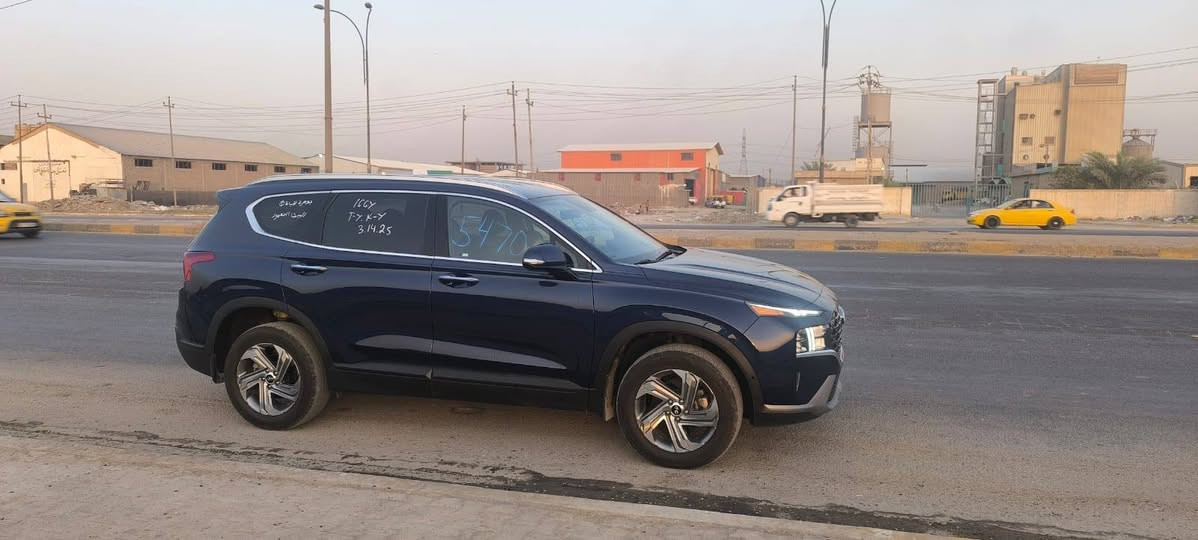 #السلام_عليكم
#_للبيع_فقط👇🚘 

_________________________ 
- هونداي سنتافي    Hyundai SANTAFE  (2023)
- مكينه  2500 GDI
-  زيرو وجديده ماشيه 8 الف 
- فور ويل 
المواصفات :- 
* بصمه تشغيل + بصمه ابواب 
* تشغيل عن بعد 
* شاشه  حجم الكبير + كامرا 
* سايد بريك بصمه 
* تحديد مسار + قياده ذاتيه 
* رادار امامي + خلفي + جانبي 
* قطعتين تبريد 
* شحن وايرليس
* تحكم كرسي كهرباء 
* اشاره بالمري 
* كشن كهرباء
* 3 وضعيات قياده 
* اوتو هولد 
* تحكم  ستيرن 
* هيتر كشنات
للتفاصيل ***********
كلين.ليبل واحد  .مكفولة من التبديل والصبغ والحار مكاني حله 
السعر 192 وبيها مجال 
_________________________

