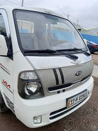 كيا حمل موديل 20رقم بغداد مشروع وطني كفاله عامه نظيفه سياره   هاتف 077...