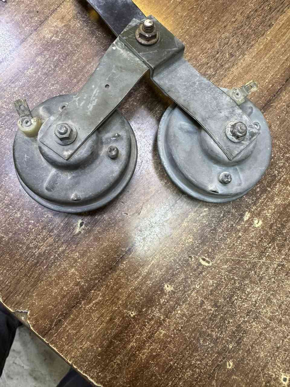 هورنات واحد سيدان اصلي الثاني مال نيسان هم اصلي للستفسار التصال ***********
