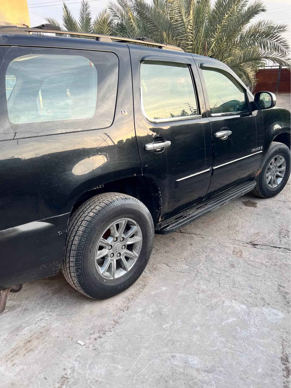 تاهو 2008 وارد كندي كلين  
رقم بصرة باسمي 
***********
العنوان بصرة 
السعر 165$ وبي مجال الزبير, البصرة
