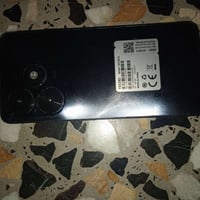 عندي موبايل للبيع تكنو سبارك جهاز نضيف وكلشي مابي  ذاكره 64 بطاريه 500...
