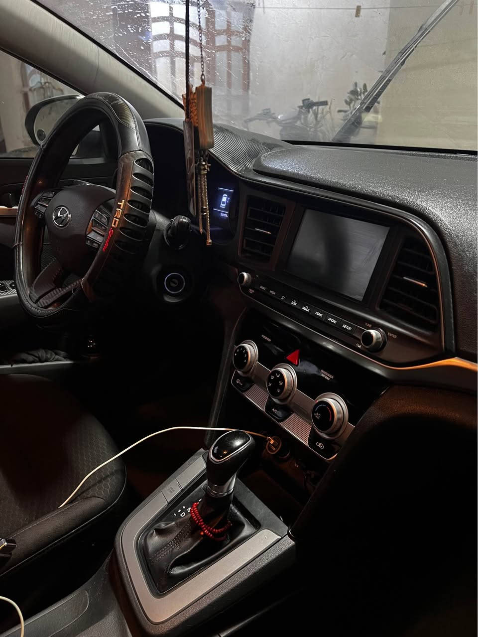 النترا 19 وارد امريكي 
حادثها صندوك وبيها حادث بالعراق موضح بالصور
*********** الزبير, البصرة
