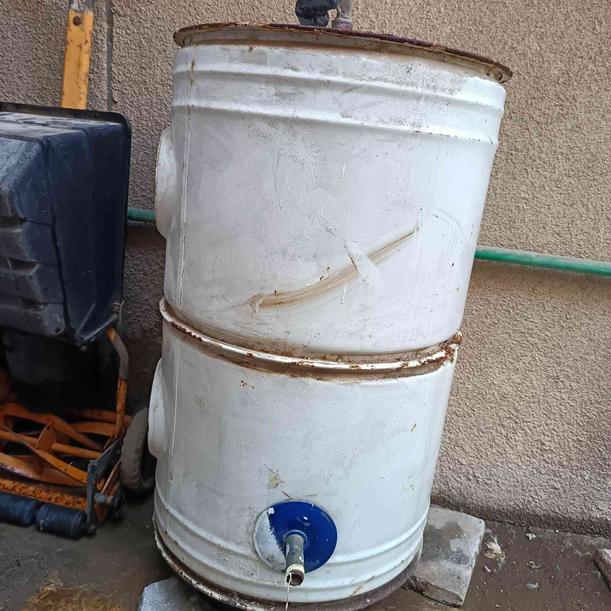 السلام عليكم  سخان شغال 
السعر: 30  الف وبي مجال 
العنوان: موصل /حي شرطه
*********** واتساب
