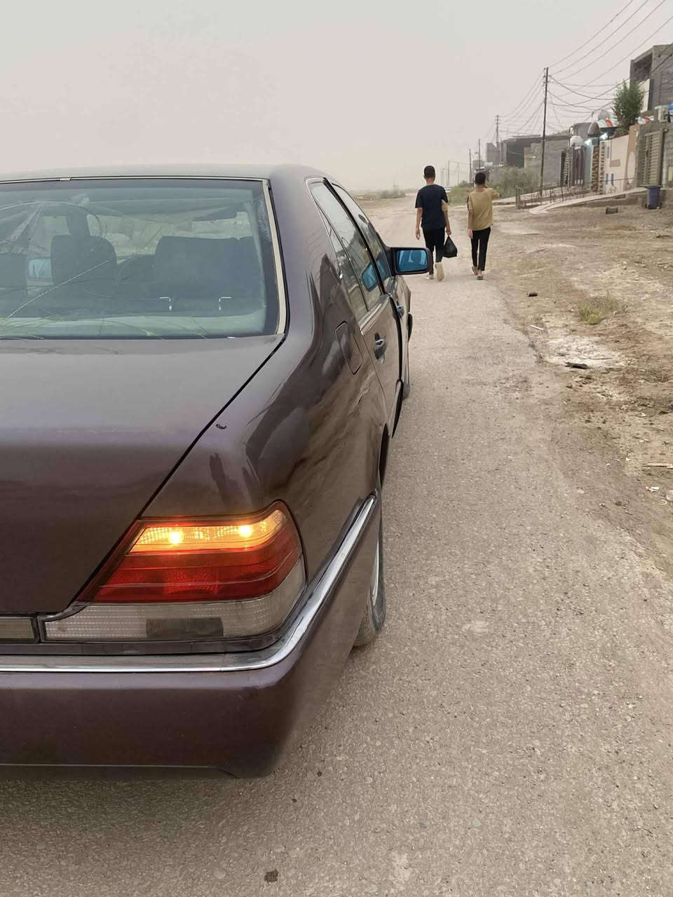 مارسدس شبح موديل 1992
مكينه تابوت جديد سياره مصبوغه جمالي
مابيه خياس ولا دعمه سياره السياره غرفه جديده 
رقم بغداد بسم ولد صاحبنه سعر 55 وبيه مجال 
تبريد ثلج🥶 تدفه نار🔥أخذ اتري وين متريد 
مكان ديالى رقم ***********
