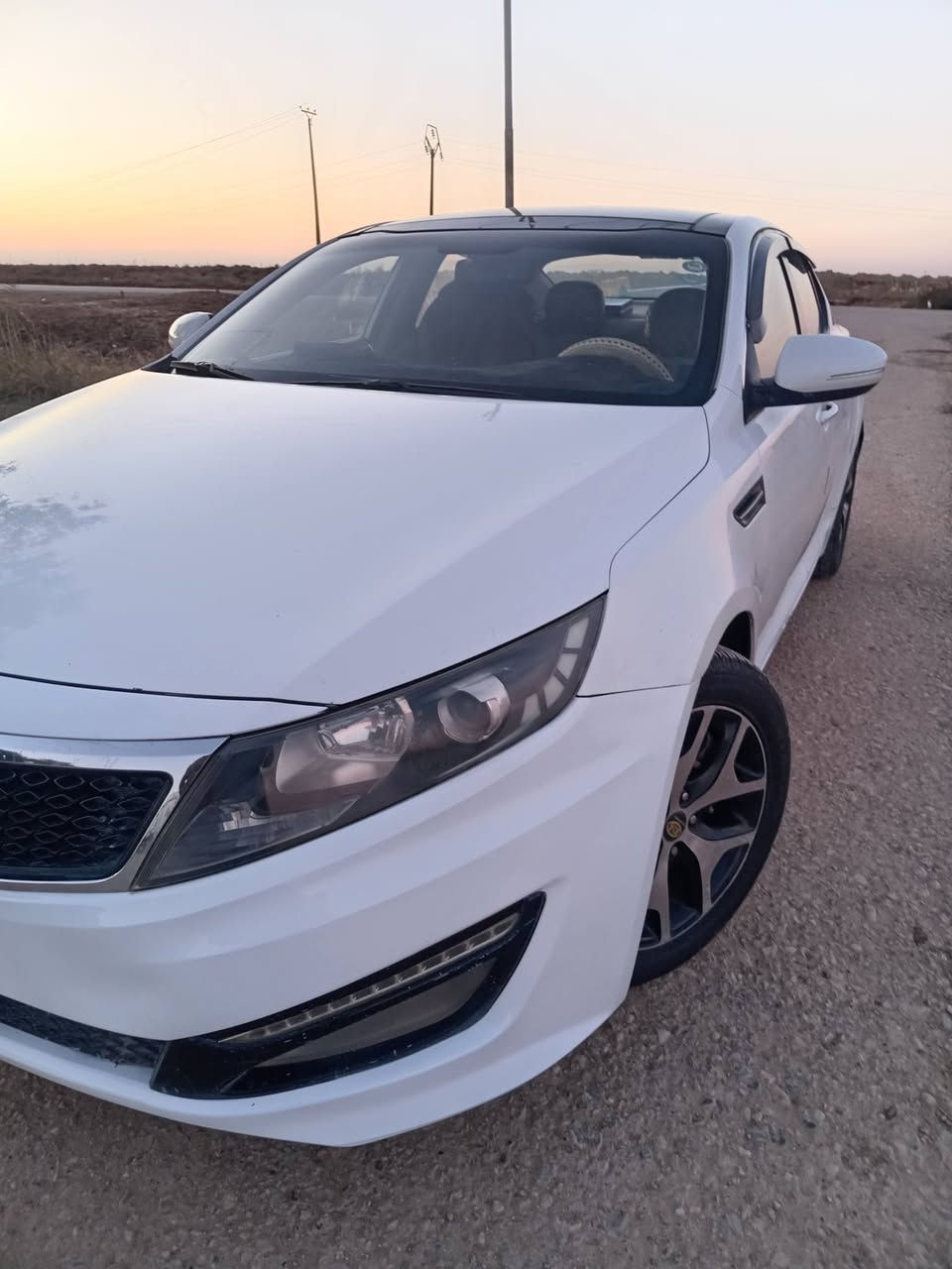 كيا اوبتيما 2012 رقم أربيل بأسمي فول مواصفات مكينه 200 بانوروما تبريد قطعتين شفتات ستيرن بصمه خليجي مكينه كير تبريد تدفئه كهربائيات كله مكفول البدي مكفول عدا هلال الجاملغ الخلفي صبغ وموضح بالمنشور سنوية لل 2026 شهر 12 السعر 135 مكان السيارة واسط للاتصال ***********
