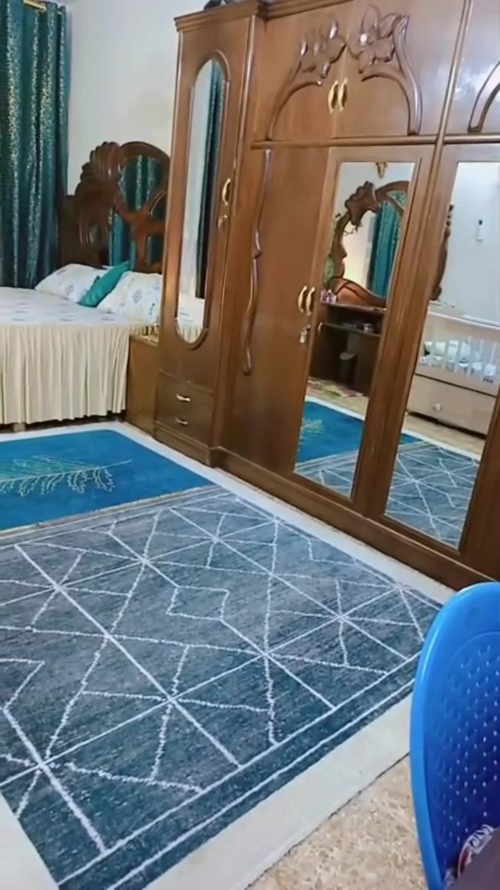 السلام عليكم 
عندي غرفة اخشاب للبيع مستعمله نظيفه اي عيب مابيها الخشب بلوك عراقي تفصال العنوان بغداد الامين الاوله 
الاستفسار تفضلو خاص


**إذا كنت صاحب هذا الإعلان وتريد حذفه لأي سبب، رجاءا أرسل رسالة إلى الدعم الفني**