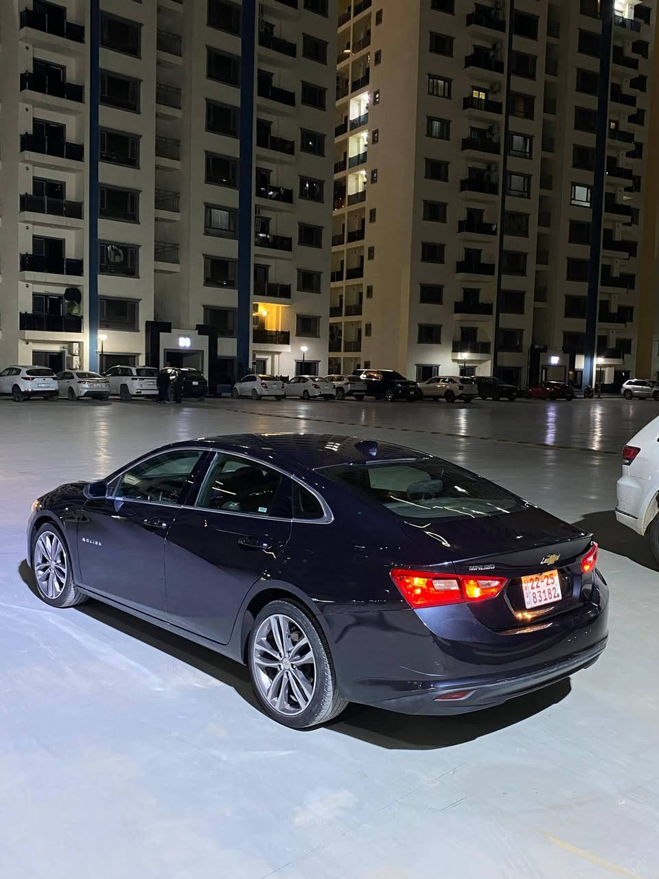 السلام عليكم 
للبيع شوفرليت ماليبو
موديل 2023 , LT
دخول جديد
رقم اربيل 
ماشيه 66
وبالعراق مماشيه    
رادار امامي 
كامرة امامية مراقبة خط السير 
هندبريك بصمه
 تحديد مسار
 اوتو ستوب 
داتاشو 
مقاعد هيترات
مقعد السائق كهرباء
بصمه تشغيل وابواب وصندوك
تشغيل عن بعد 
لد امامي
كشاف نهاري  
بجم كبس شركه 
بدون ايرباك  
السياره كلين 
فقط بارد bdr
لا صبغ ولا تبديل 
كير مكينه تبريد حداده كله بلاد
ويل 19 بريمير (اني شادلها)
شرط برغي ممفتوح بلسياره 
السعر 139 بيها مجال قليل
مرقم كامل 
مكاني بغداد الكرخ 
*********** واتساب
***********
