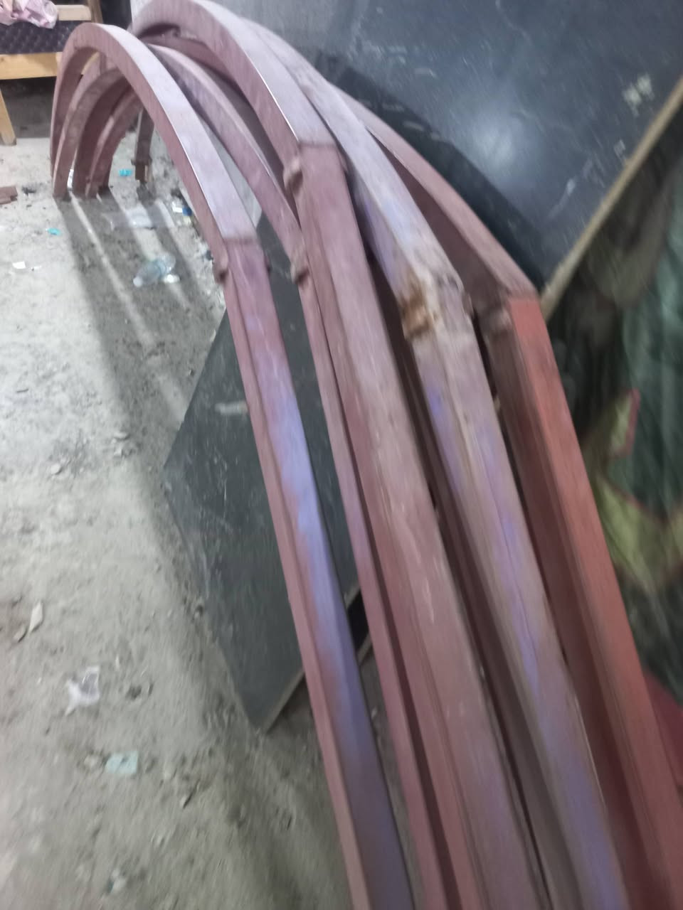 بسم الله الرحمن الرحيم
للبيع بيت حديد اربعة اشباب نظيف وحديد ثقيل مع الجادر كامل الاتصال على الرقم*********** به واتساب
