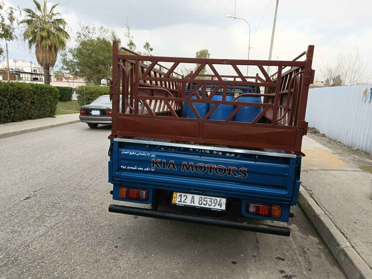 السلام عليكم كيا حمل بزون ام عيون سياره جديده جاهزه ماناقصه اي شي هزه جديده حصت كاز كل المحافضات شرط التحويل سياره بيها صبغ الدواير فقط شاصي مكصوص مكينه كير كلو شرط سياره جاهزه للشغل السعر 85 بيها مجال


**إذا كنت صاحب هذا الإعلان وتريد حذفه لأي سبب، رجاءا أرسل رسالة إلى الدعم الفني**
