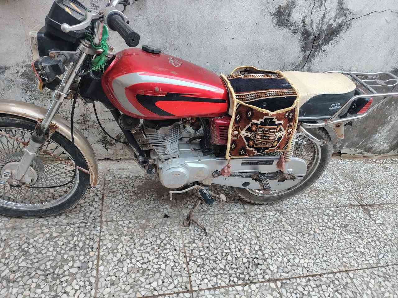 السلام عليكم دراجة تايكرللبيع مديل 18اوراق كاملة اسكنرمكاتبت مكتب محرك مفتوح شرط لاتنقيص ولاتبخير
السعر 400اوبيهة مجال بصيط المكان نجف حي الجزيرة 
شراي تعال خاص ابو300لتعلق


**إذا كنت صاحب هذا الإعلان وتريد حذفه لأي سبب، رجاءا أرسل رسالة إلى الدعم الفني**