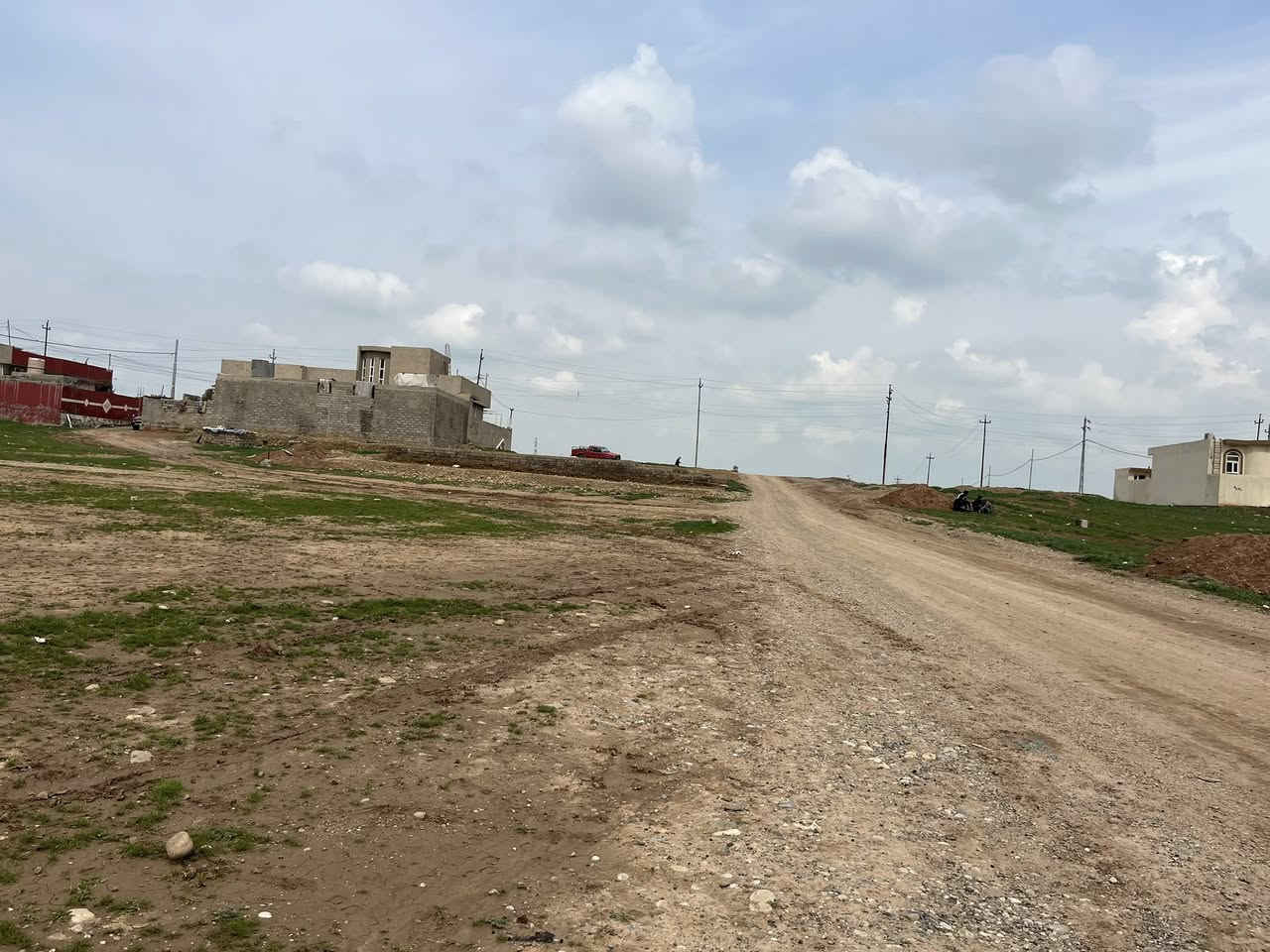 قطعة ارض للبيع . في القوسيات ملاصقه لجمعية النخيل
مساحة 240 متر 
خدمات متوفرة
سعر مناسب 

للاستفسار : *********** - ***********
