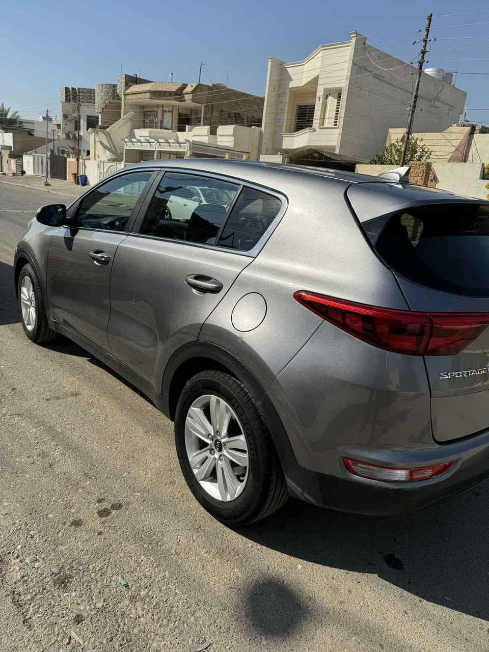 سبورتج2018رقم كركوك الجديدمواصفات عادية فقط ضررهابابين السكن تبديل بلادي بجم كبس خلفي كبس تايرات جددصدر جديدللبيع اومراوس وياكامري جديدبنفس السعربدون فرق
السعرالمطلوب145
م/***********
المكان كركوك
السيارة ماشية130الف
حجم المحرك2400Gdi
