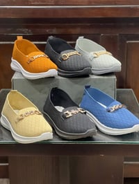 جذمة حريمي • مقاس 38-42 • كرتونة 5 جوز