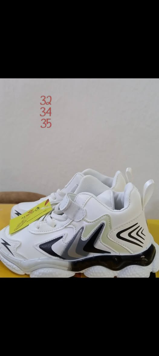 عروووض العيد وعرض التوصيل الخاص بالمحافظات استغلو العرض قبل نفاذه
جميع احذية الاطفال ب6 
احذية نسائي وشوزات ب7
توصيل كل المحافظات 3
الحي الف
عرض لوقت محدود استغلوا العرض
@أبرز المعجبين


**إذا كنت صاحب هذا الإعلان وتريد حذفه لأي سبب، رجاءا أرسل رسالة إلى الدعم الفني**